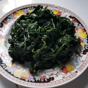 Daun Singkong Rebus